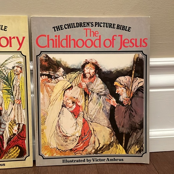 The Children’s Picture Bible - Picture 3 of 8